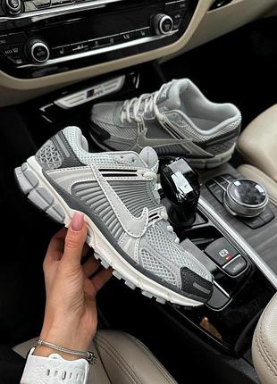 Nike zoom vomero 5 grey