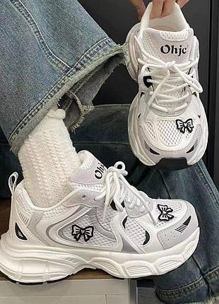Кроссовки детские