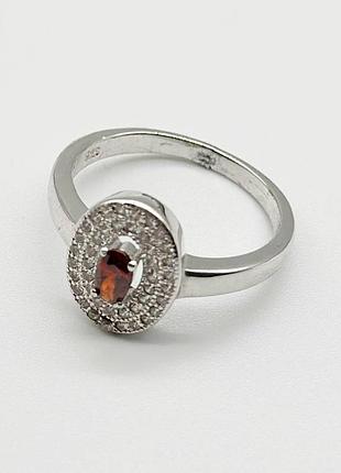 Серебряное кольцо с фианитами, размер 16,5, вес: 3.2 г