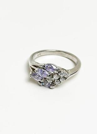 Серебряное кольцо родированное со вставкой фианит, размер 18,0, вес: 3.8 г