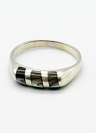 Серебряное кольцо