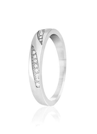 Серебряное кольцо с фианитами, размер 17,0, вес: 2.1 г