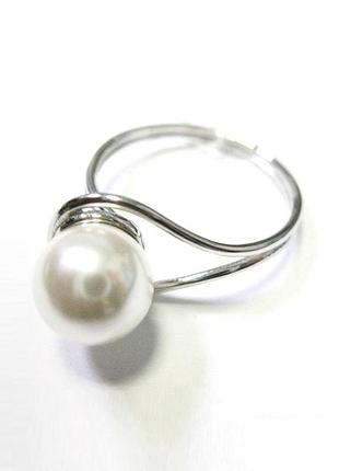 Серебряное кольцо со вставкой sea shell pearl, размер 16,0, вес: 2.2 г