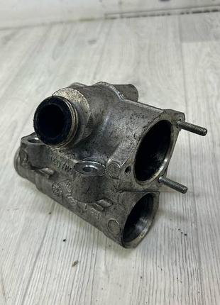 Корпус клапана egr (держатель) 1.5dci renault megane 2 (03-09) oe:8200255366