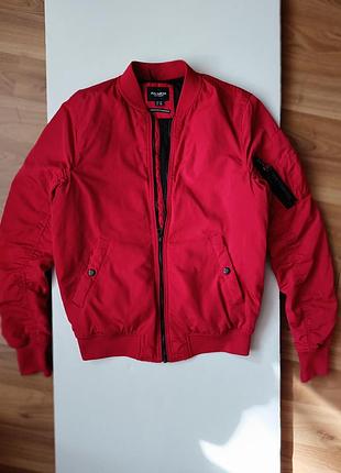 Червоний бомбер pull&bear 10