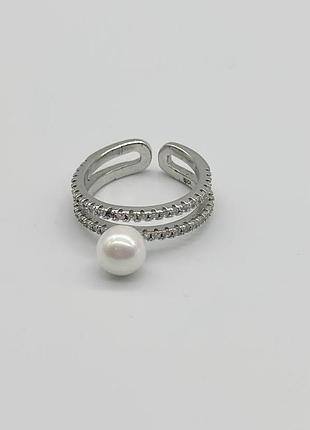 Серебряное кольцо со вставкой фианит/sea shell pearl, размер 17,0, вес: 2.6 г