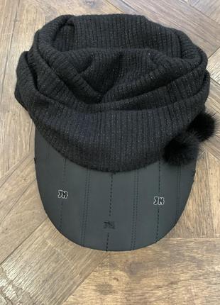 Чорна тепла шапка-кепка, утеплена кепка