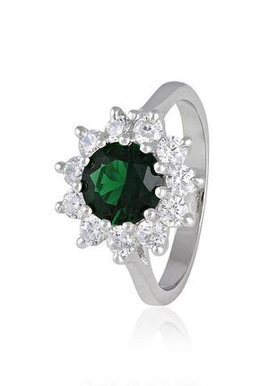 Серебряное кольцо с изумрудными фианитами, размер 17,5, вес: 3.5 г