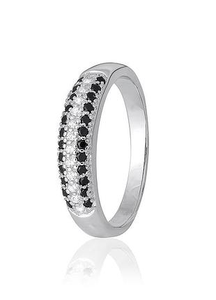 Серебряное кольцо с черными фианитами, размер 16,5, вес: 3.0 г