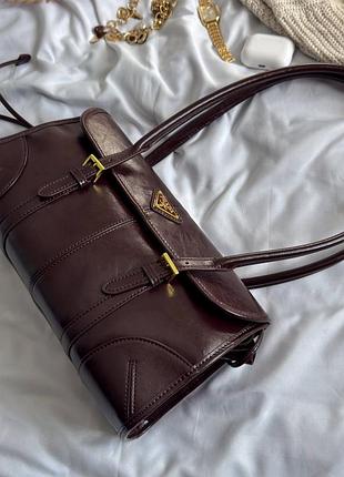 Сумка премиум medium leather shoulder chocolate/gold 2