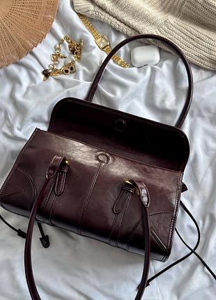Сумка премиум medium leather shoulder chocolate/gold 8