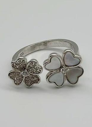Срібна каблучка в стилі "van cleef та arpels" зі вставкою фіаніт/перламутр, розмір 17,5, вага: 3.3 г