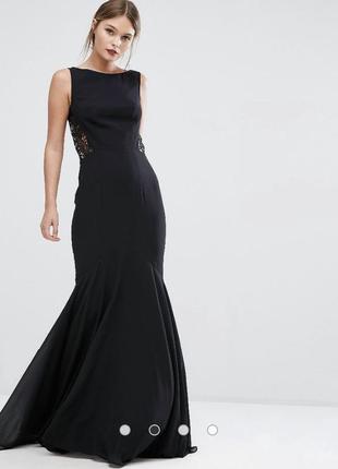 Элегантное платье с кружевной вставкой от дорогого премиум бренда