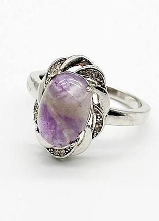 Серебряное кольцо зі вставками со вставкой аметист/фианит, размер 18,5, вес: 3.2 г
