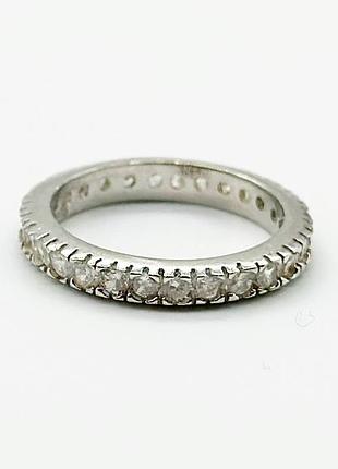 Серебряное кольцо со вставкой фианит, размер 15,5, вес: 2.8 г