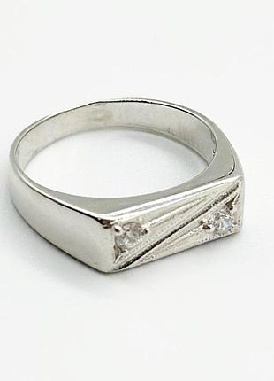 Серебряное кольцо со вставкой фианит, размер 17,5, вес: 3.6 г