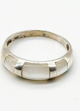 Серебряное кольцо