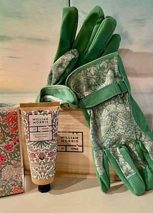 Подарунковий набір для садівництва william morris at home рукавички та крем для рук бергамот та ветівер у деревʼяній коробці heathcote & ivory