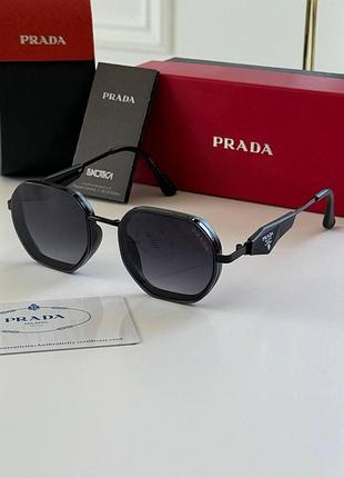 Круглі жіночі окуляри від сонця prada сонячні брендові очки для дівчини прада сонцезахисні окуляри для жінки чорний