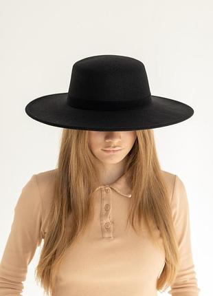 Капелюх фетровий канотьє d.hats з полями 10 см колір чорний