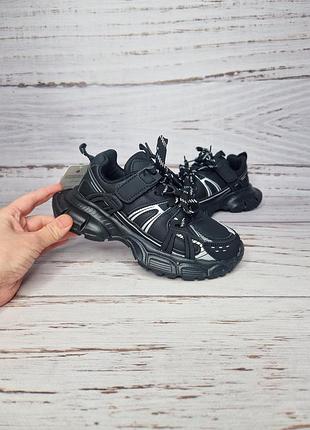 Кросівки для дівчат kimboo 36р, 22.5см