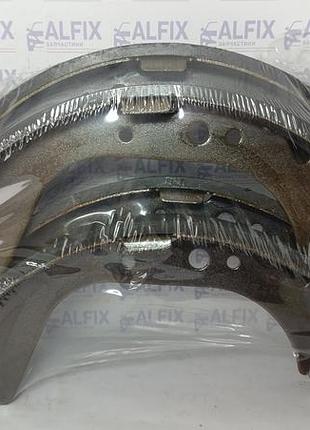 Колодки тормозные задние safe 3502155-f00