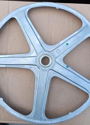 Б/у шкивы стиральной машины bosch, siemens 303003456, 8001157564. наличие 1шт