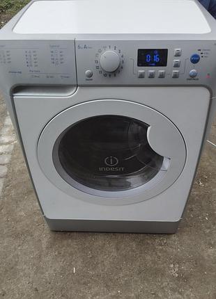 Уживані запчастини на пральну машину indesit pwse 6128 s . розбирання пральної машини indesit pwse 6128 s . indesit pwse 6128 s на