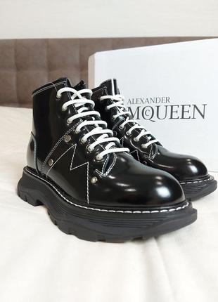 Ботинки alexander mcqueen кожаные с мехом