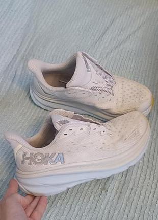 Кроссовки хокка 3