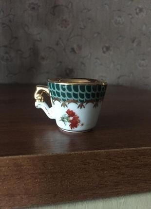 Коллекционная чашечка