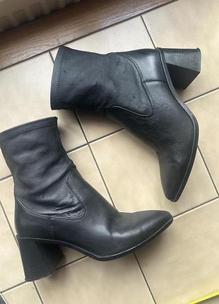 Сапожки zara p40/41 стелька 26,5см