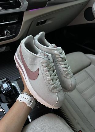 Nike cortez beige pink