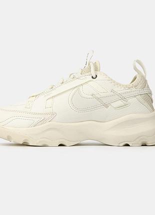 Nike tc 7900 white 3