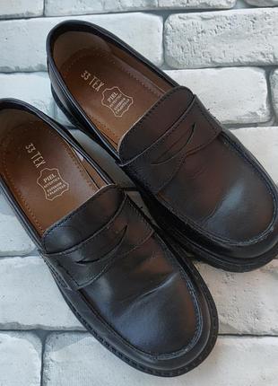 Туфли лоферы для девочки испания