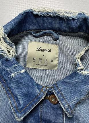 Джинсовці з потертостями від denim co3 фото