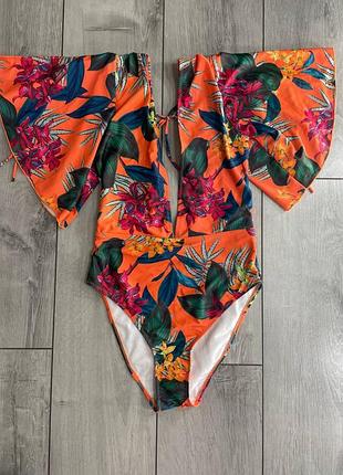 Суцільний купальник missguided