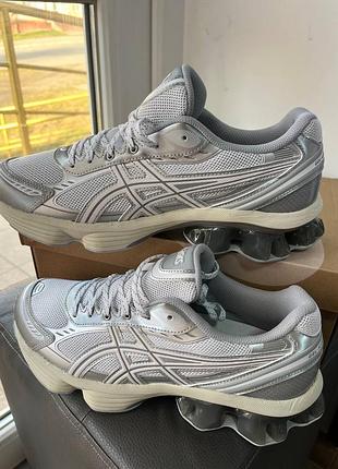 Кросівки asics розмір 42,5