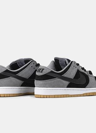 Nike sb dunk low pro dark smoke grey 5
