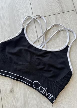Топ calvin klein