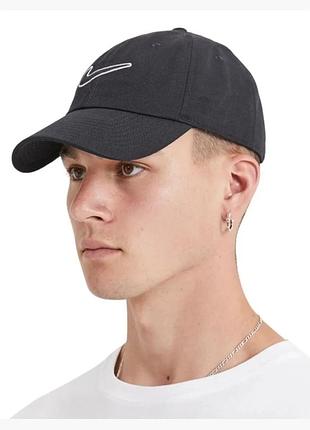 Кепка чоловіча nike club cap u cb swsh black fb5369-010
