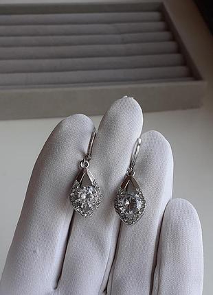 Серьги с кристаллами, бижутерия