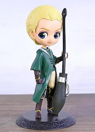 Статуетка драко малфой з великими очима 15 см — фігурка draco malfoy із серії колекційних іграшок, яскравий та деталізований