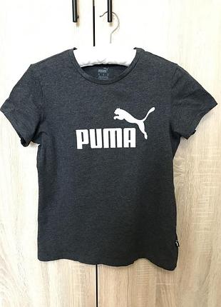 Спортивна футболка