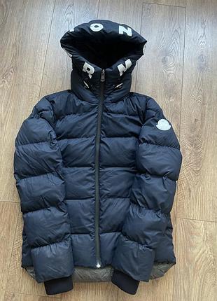 Пуховик moncler