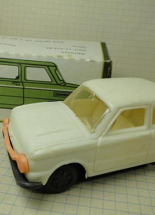 Машинка-запірник. ссер.