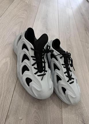 Кросівки adidas