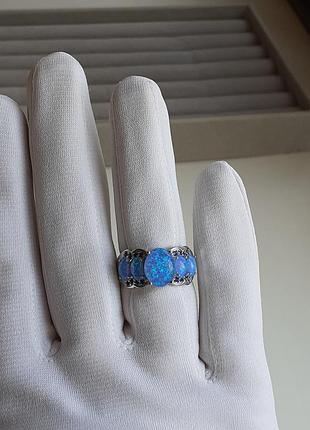 Красивое кольцо бижутерия