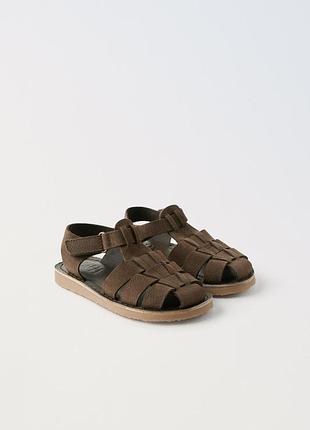 Сандалі zara, босоніжки zara, шкіряні коричневі сандали zara, сандалі з закритим носком zara