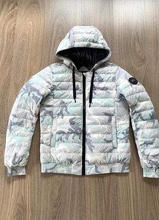 Жіноча оригінальна куртка пуховик з камуфляжним принтом canada goose